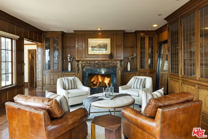 543 Perugia Way, Los Angeles, California 90077