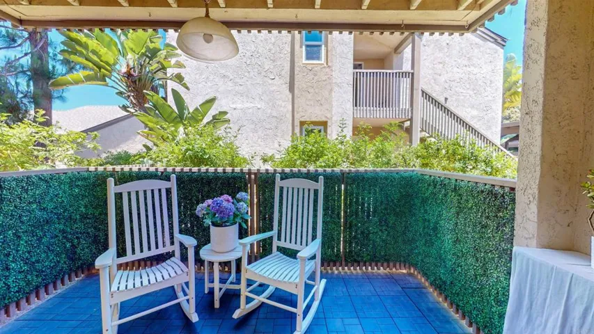 8548 Via Mallorca A, La Jolla, California 92037