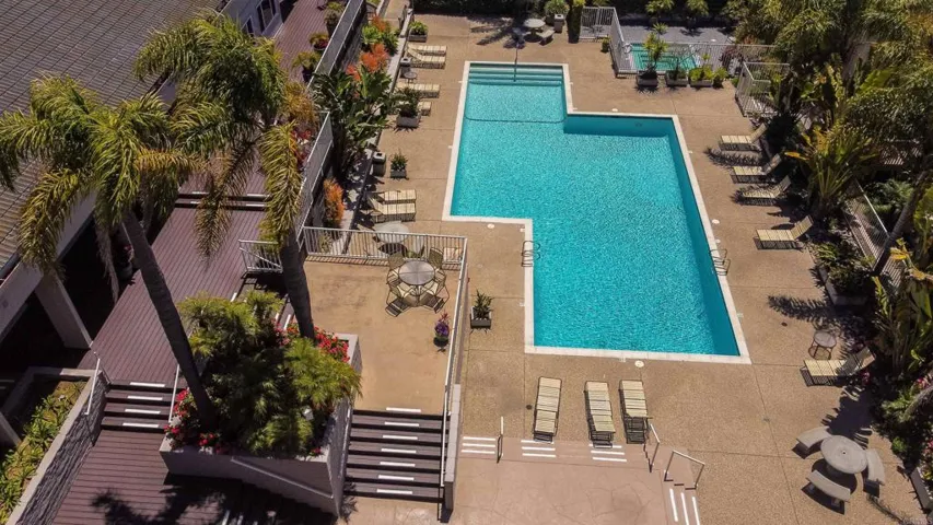 8548 Via Mallorca A, La Jolla, California 92037