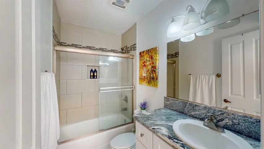8548 Via Mallorca A, La Jolla, California 92037