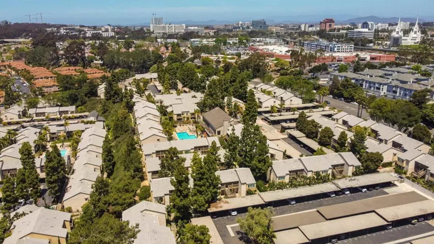 8548 Via Mallorca A, La Jolla, California 92037