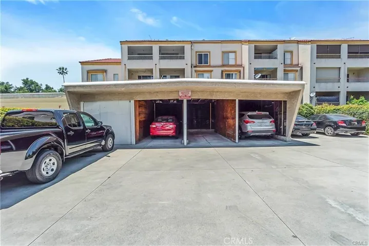 429 N Hill Avenue, Pasadena, California 91106