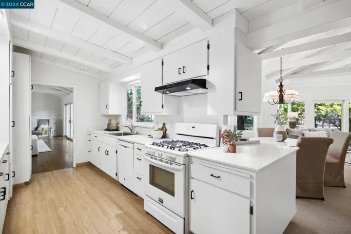 3950 Rancho Rd, Lafayette, California 94549