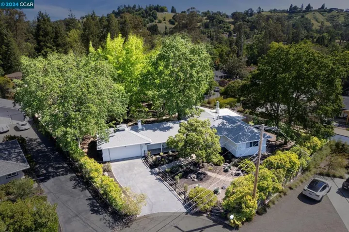 3950 Rancho Rd, Lafayette, California 94549