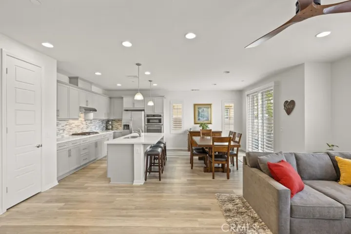 40506 Calla Lilly Street, Murrieta, California 92563