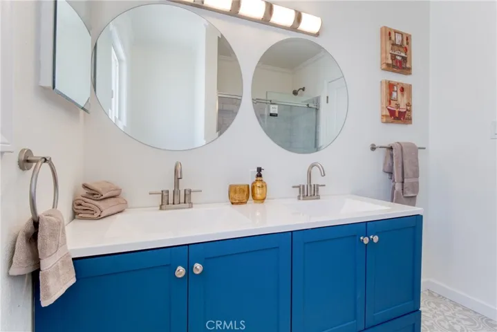 735 Cedar Avenue 22, Long Beach, California 90813