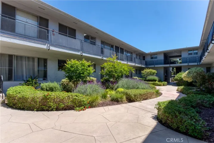735 Cedar Avenue 22, Long Beach, California 90813