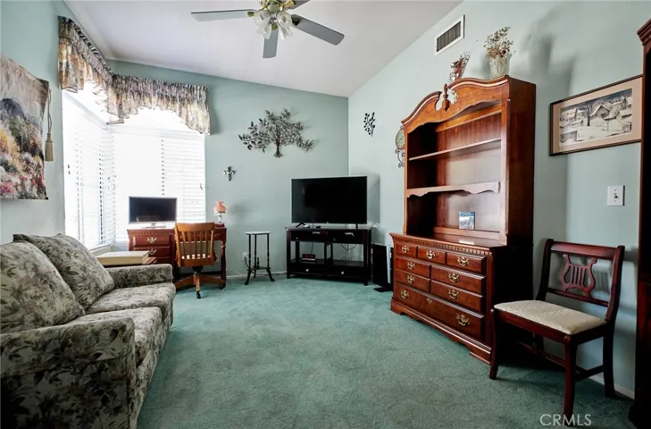 Den/Office (3rd Bedroom)