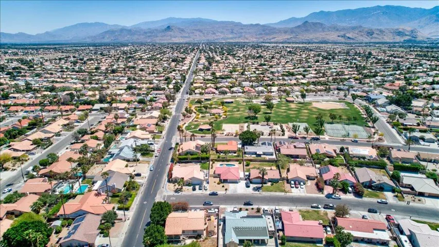 5-68445 estio rd drone-5