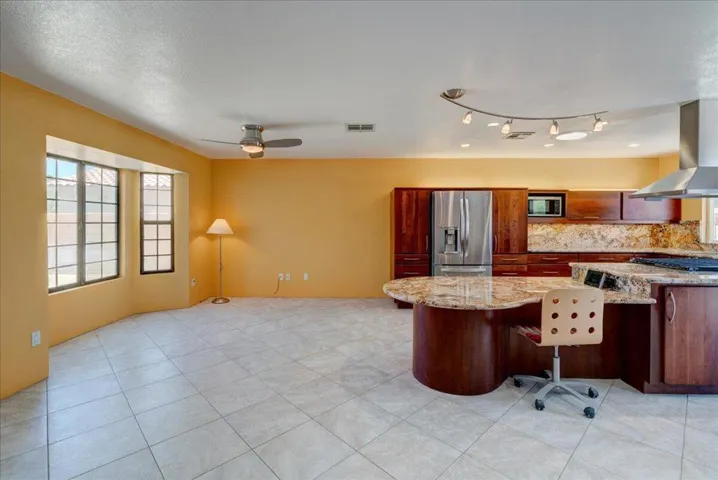 08-68445 estio rd-8