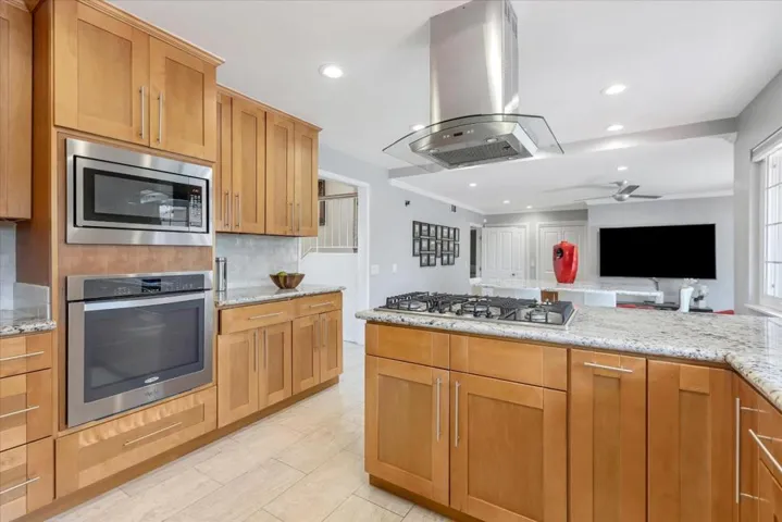 10701 S Blaney Avenue, Cupertino, California 95014