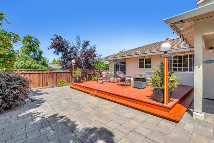 10701 S Blaney Avenue, Cupertino, California 95014
