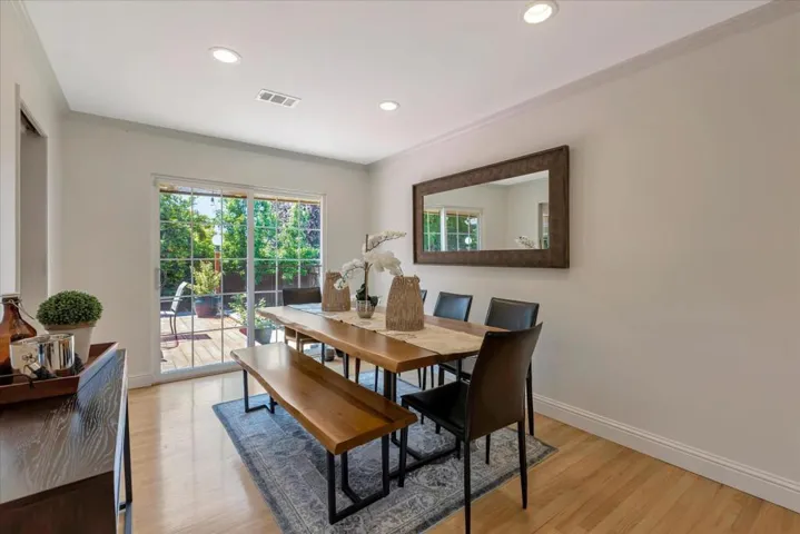 10701 S Blaney Avenue, Cupertino, California 95014
