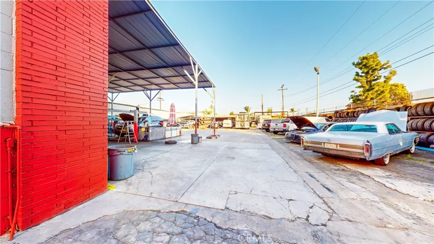 1860 N Hacienda Boulevard, La Puente, California 91744