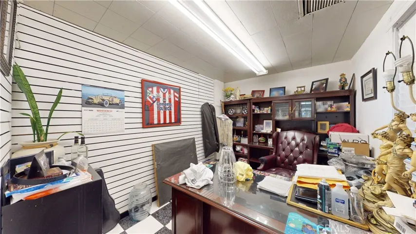 1860 N Hacienda Boulevard, La Puente, California 91744