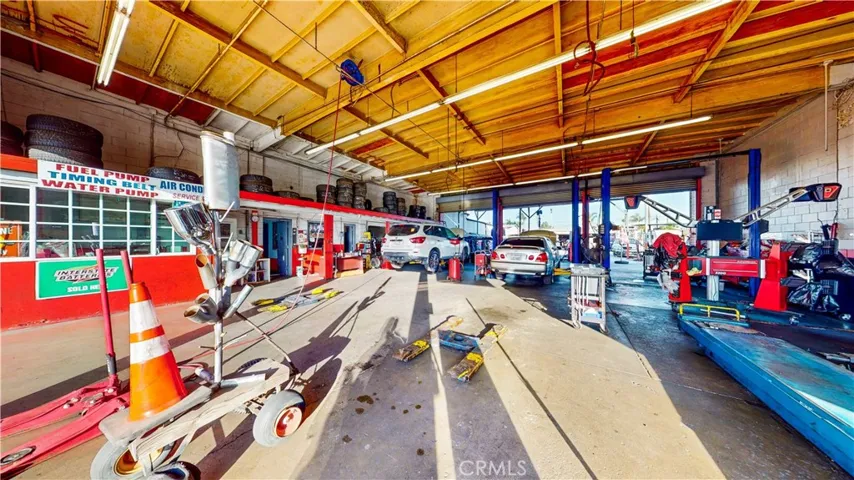 1860 N Hacienda Boulevard, La Puente, California 91744
