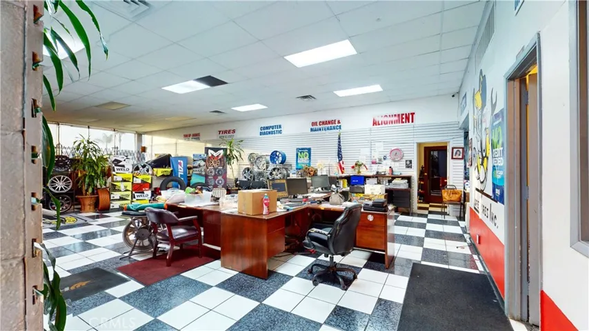 1860 N Hacienda Boulevard, La Puente, California 91744