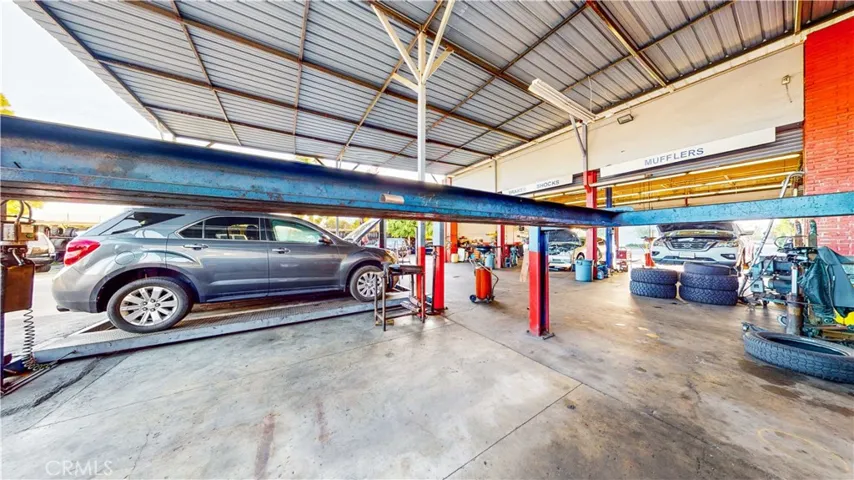 1860 N Hacienda Boulevard, La Puente, California 91744