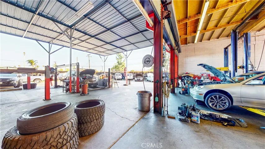 1860 N Hacienda Boulevard, La Puente, California 91744