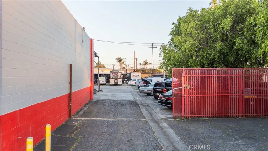 1860 N Hacienda Boulevard, La Puente, California 91744