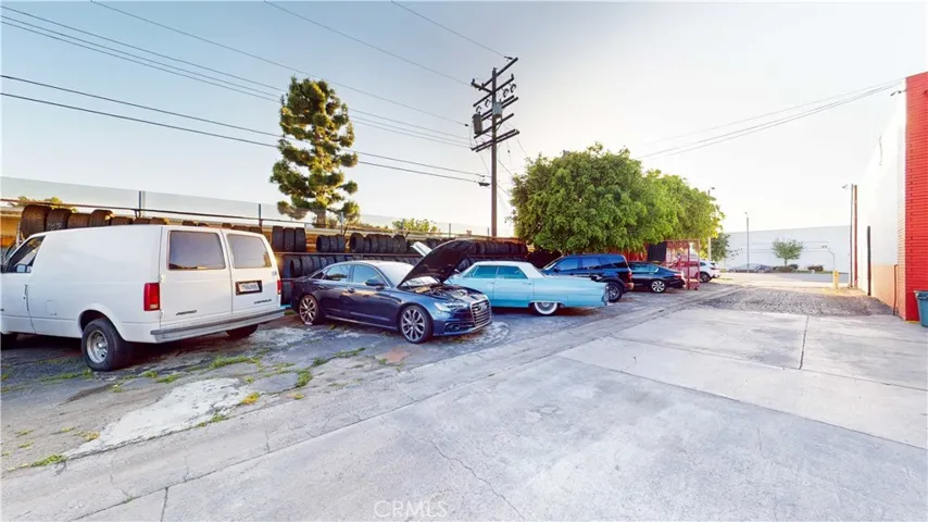 1860 N Hacienda Boulevard, La Puente, California 91744