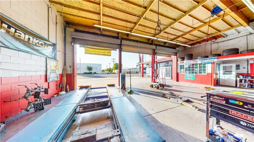 1860 N Hacienda Boulevard, La Puente, California 91744