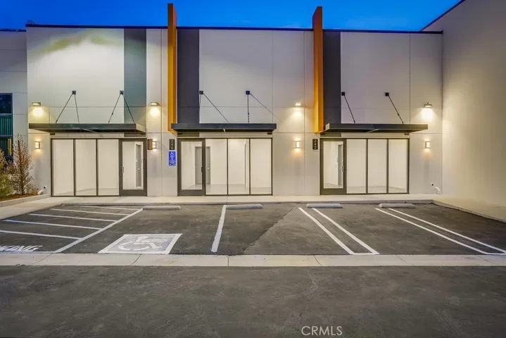 250 W Chestnut Avenue, Monrovia, California 91016