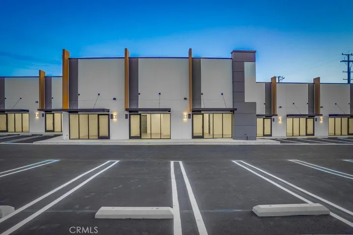 250 W Chestnut Avenue, Monrovia, California 91016