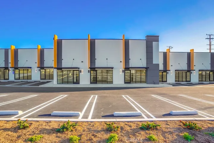 250 W Chestnut Avenue, Monrovia, California 91016