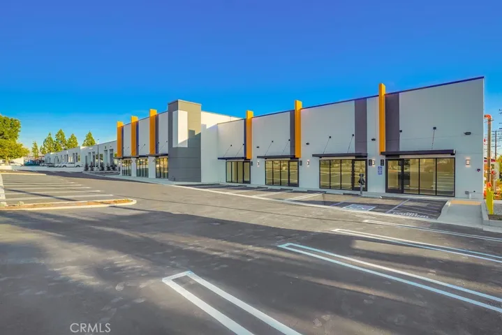 250 W Chestnut Avenue, Monrovia, California 91016