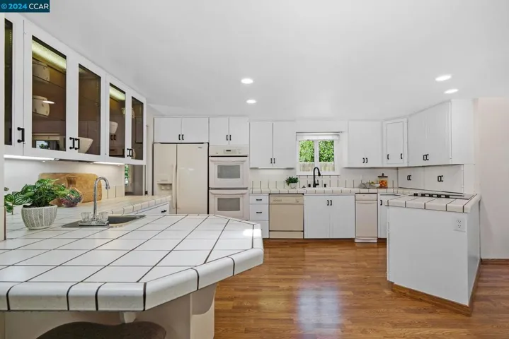 2512 Dos Rios Drive, San Ramon, California 94583