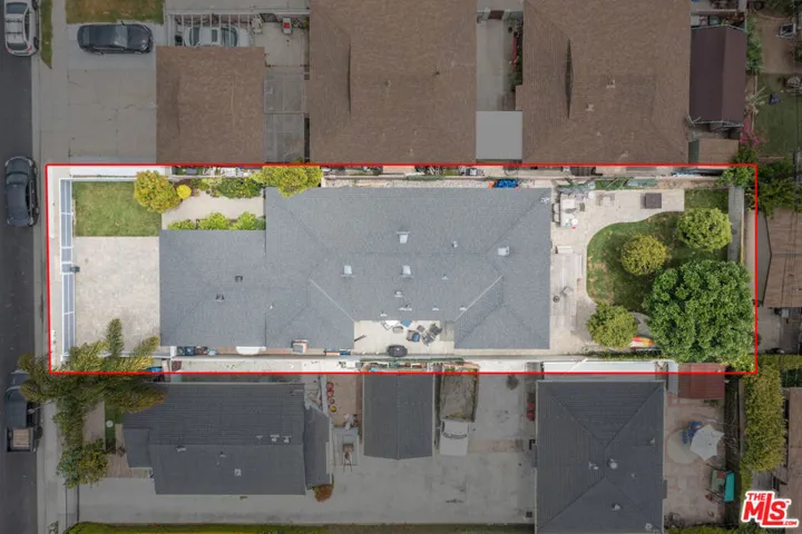3818 W 115th Street, Hawthorne, California 90250