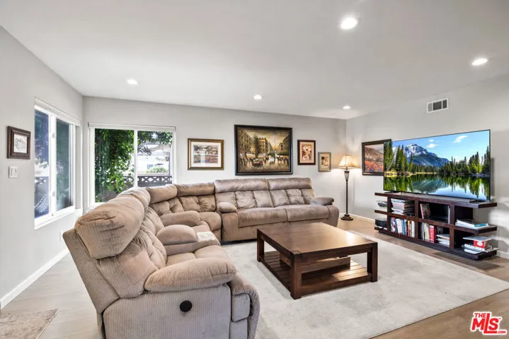 3818 W 115th Street, Hawthorne, California 90250