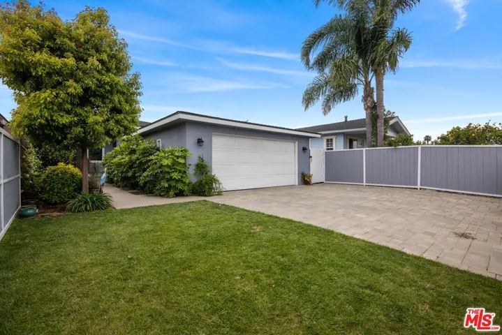 3818 W 115th Street, Hawthorne, California 90250