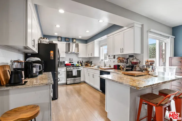 3818 W 115th Street, Hawthorne, California 90250