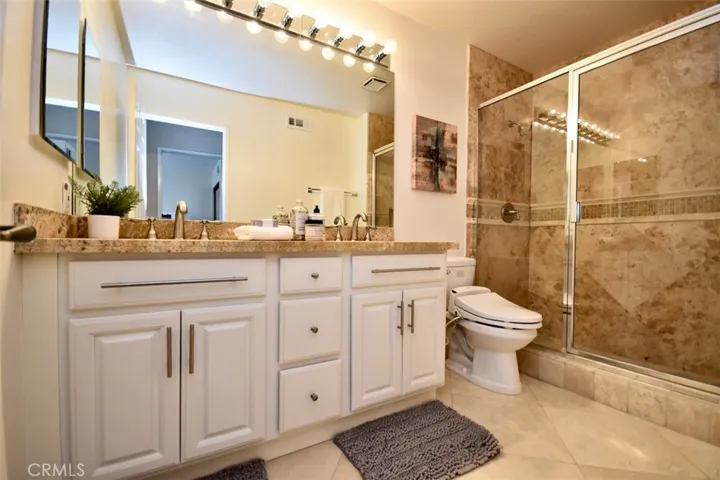 Upgraded Hall Bath with 2 Vanities.