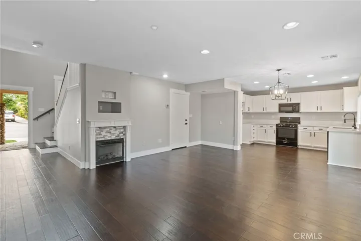 489 N Hummingbird Drive, Brea, California 92823
