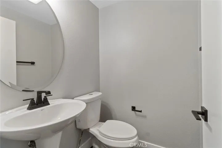 489 N Hummingbird Drive, Brea, California 92823