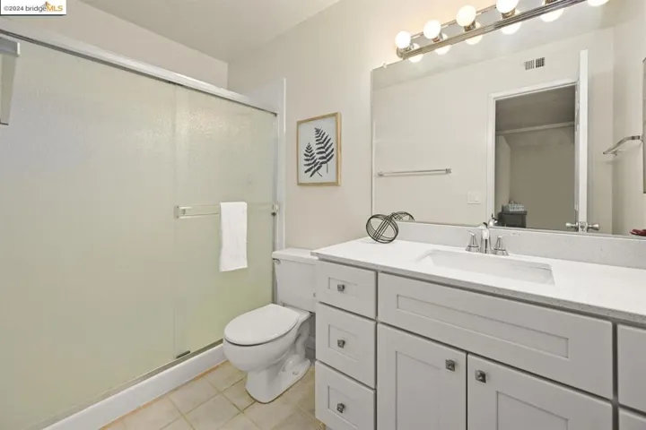 420 N Civic Dr, Walnut Creek, California 94596