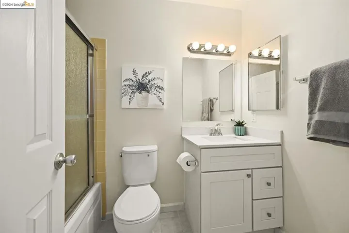 420 N Civic Dr, Walnut Creek, California 94596