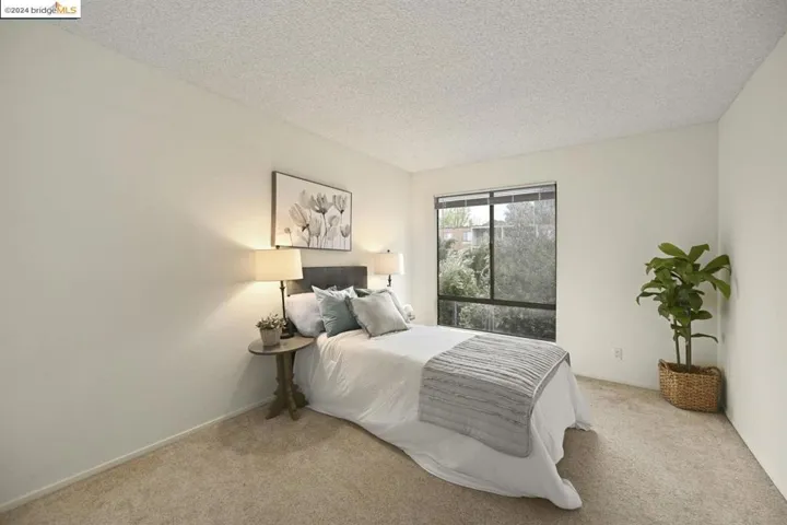 420 N Civic Dr, Walnut Creek, California 94596