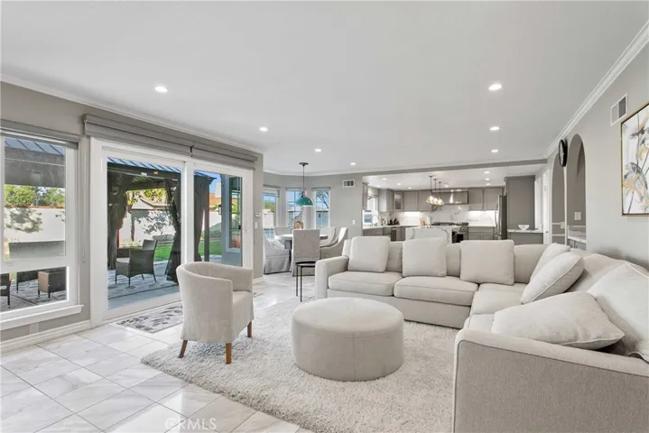 20461 Via Trovador, Yorba Linda, California 92887