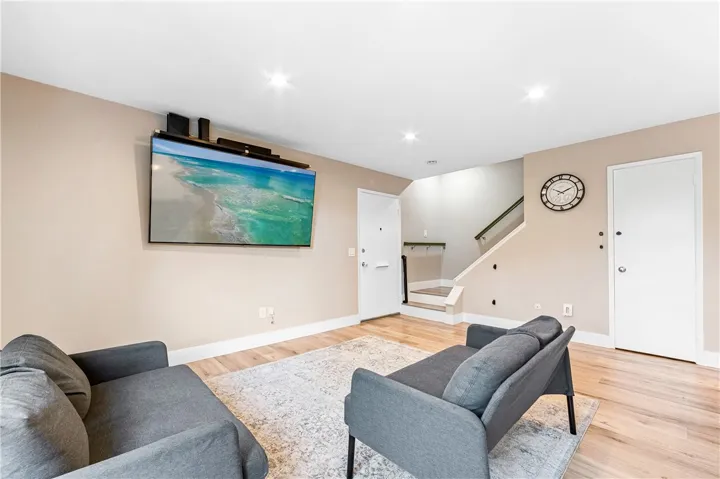 1632 Iowa A, Costa Mesa, California 92626
