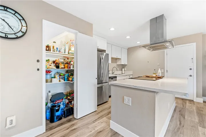 1632 Iowa A, Costa Mesa, California 92626