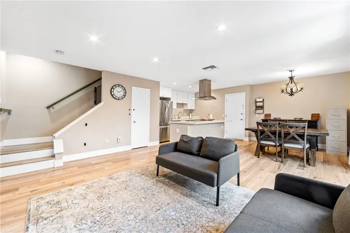 1632 Iowa A, Costa Mesa, California 92626