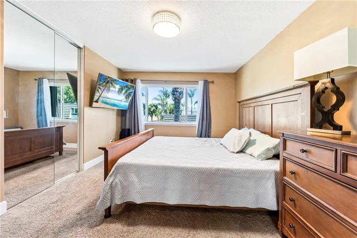 1632 Iowa A, Costa Mesa, California 92626