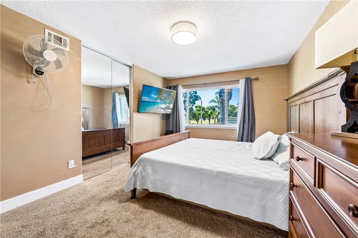 1632 Iowa A, Costa Mesa, California 92626