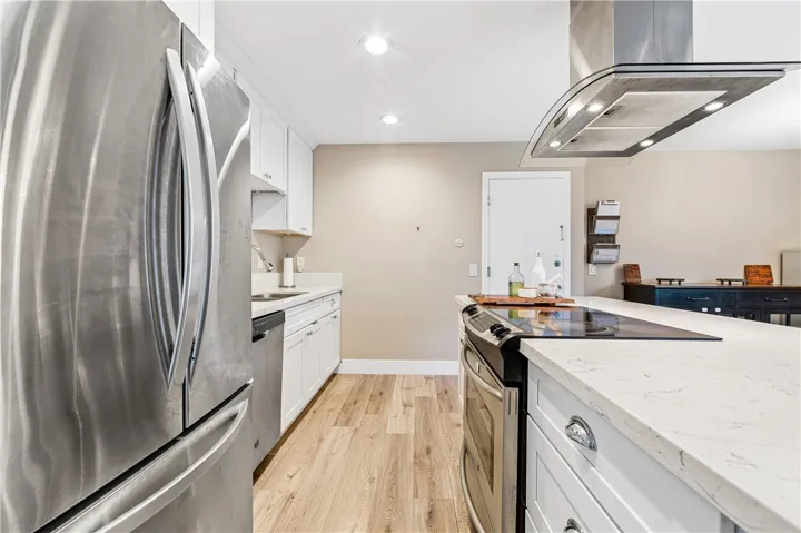 1632 Iowa A, Costa Mesa, California 92626