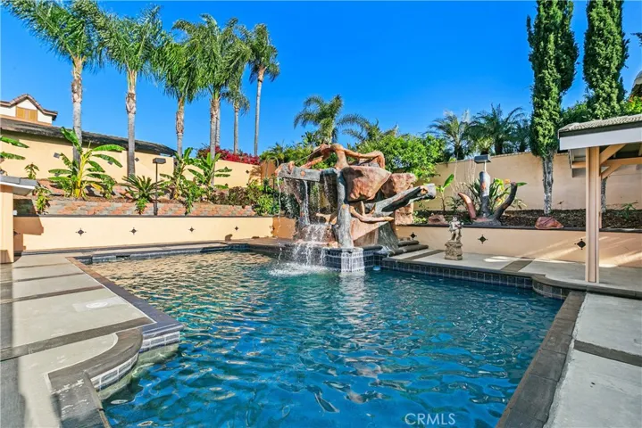 5562 Highland Avenue, Yorba Linda, California 92886