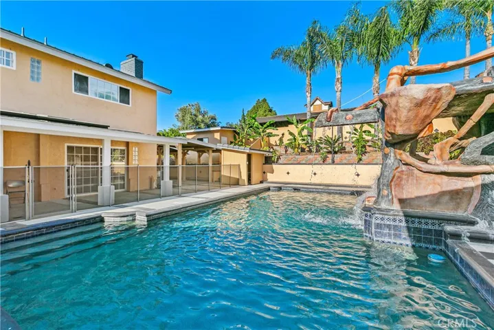 5562 Highland Avenue, Yorba Linda, California 92886